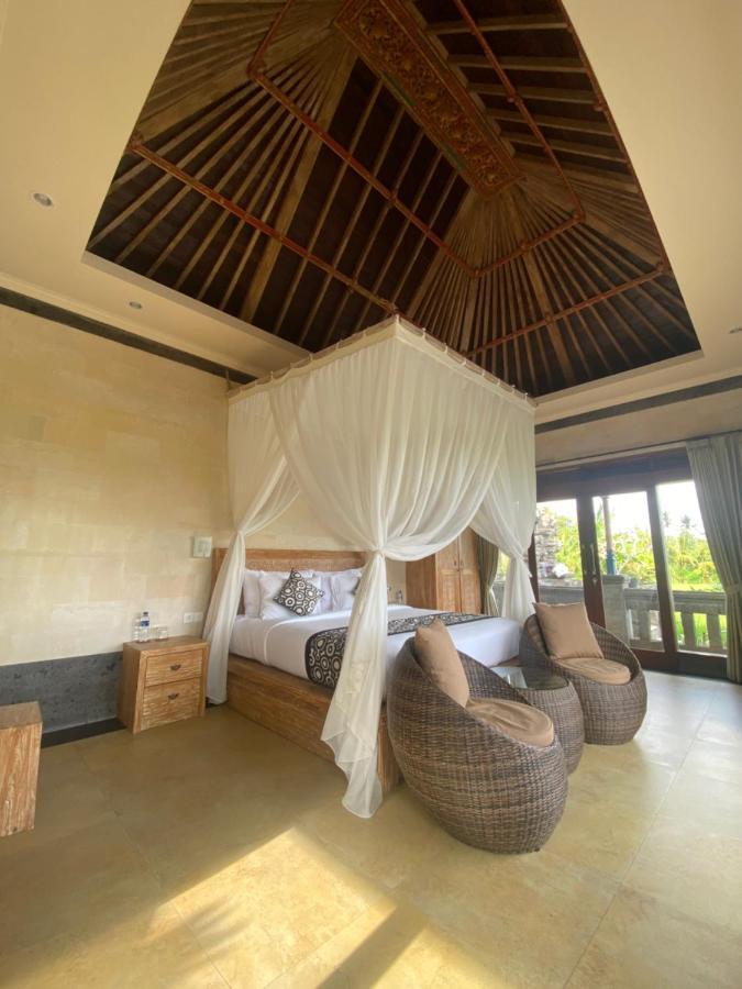 Anggarakasih Ubud Villa エクステリア 写真
